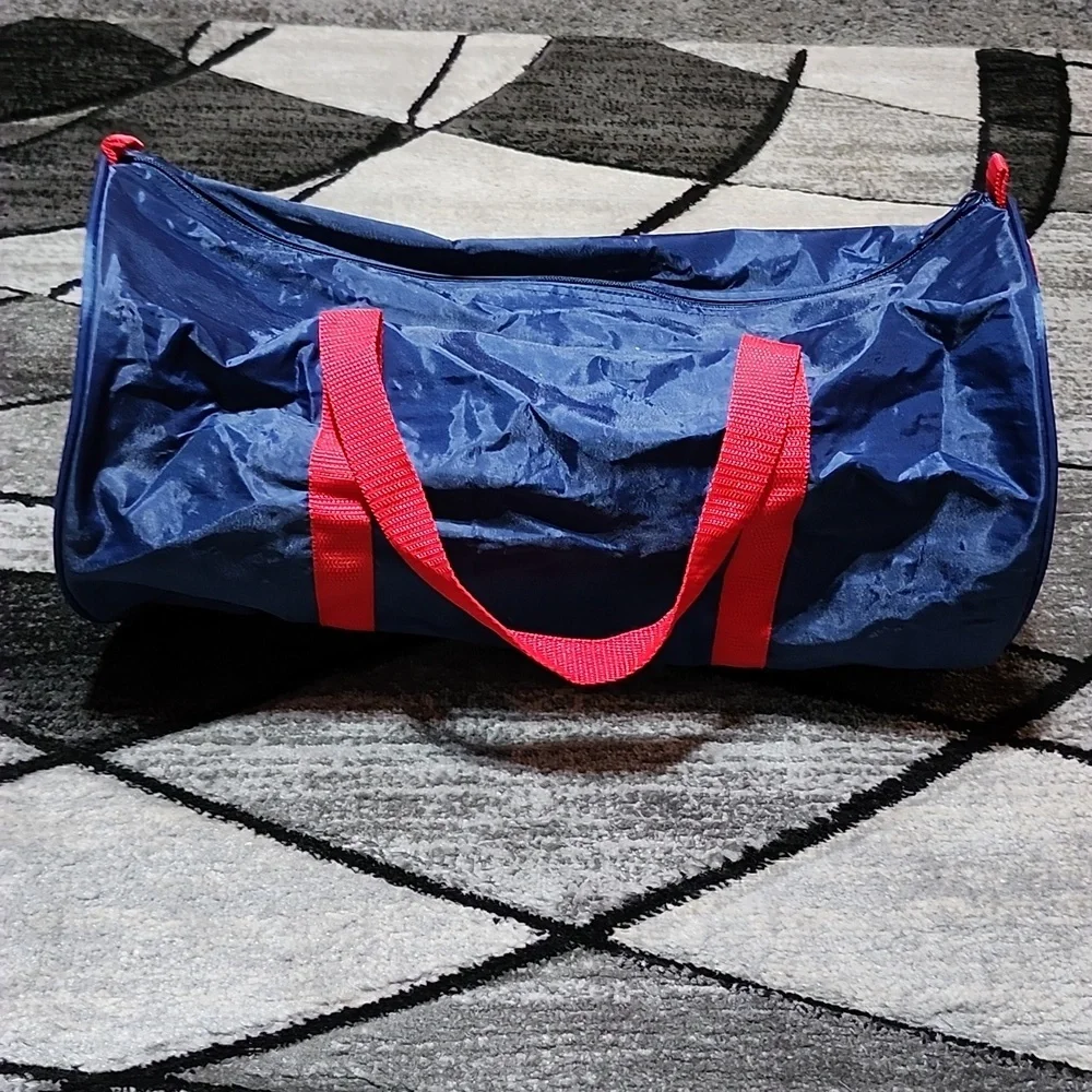 VINTAGE RARE BUD LIGHT BEER WATER-RESISTANT DUFFEL BAG